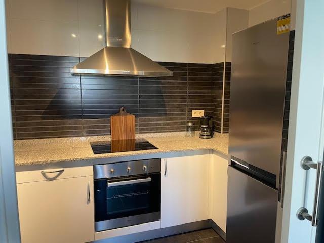 Apartamento A Un Paso De La Playa En Ares Con Piscina Y Parking Bagian luar foto