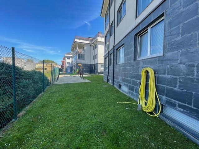 Apartamento A Un Paso De La Playa En Ares Con Piscina Y Parking Bagian luar foto